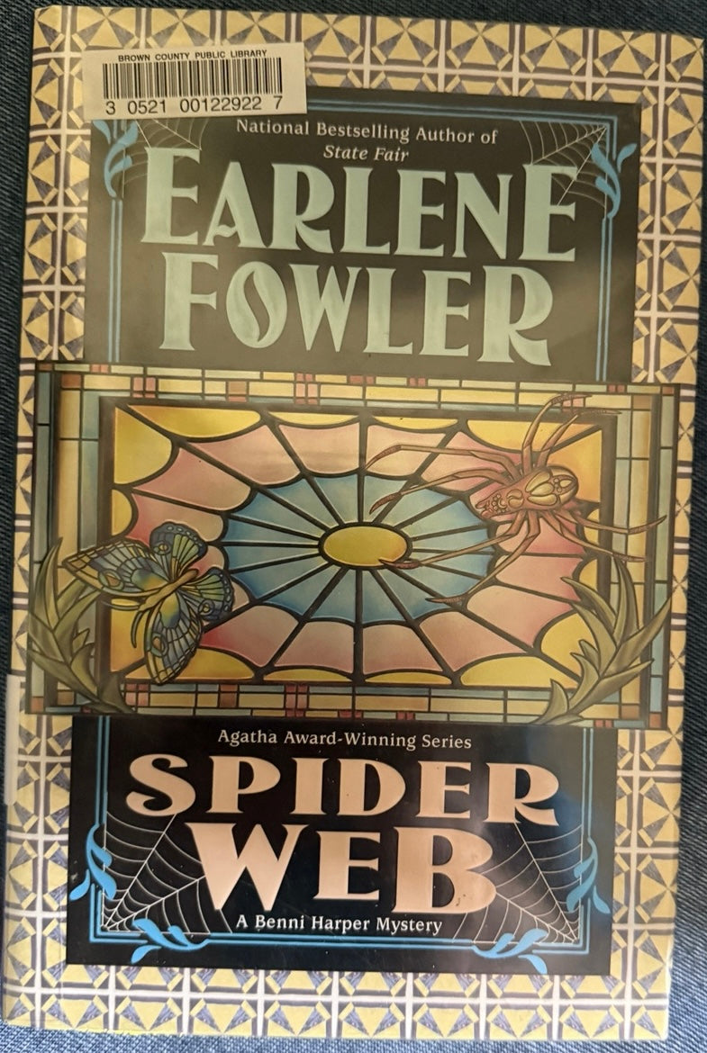 Spider Web (Benni Harper Mystery) - Earlene Fowler