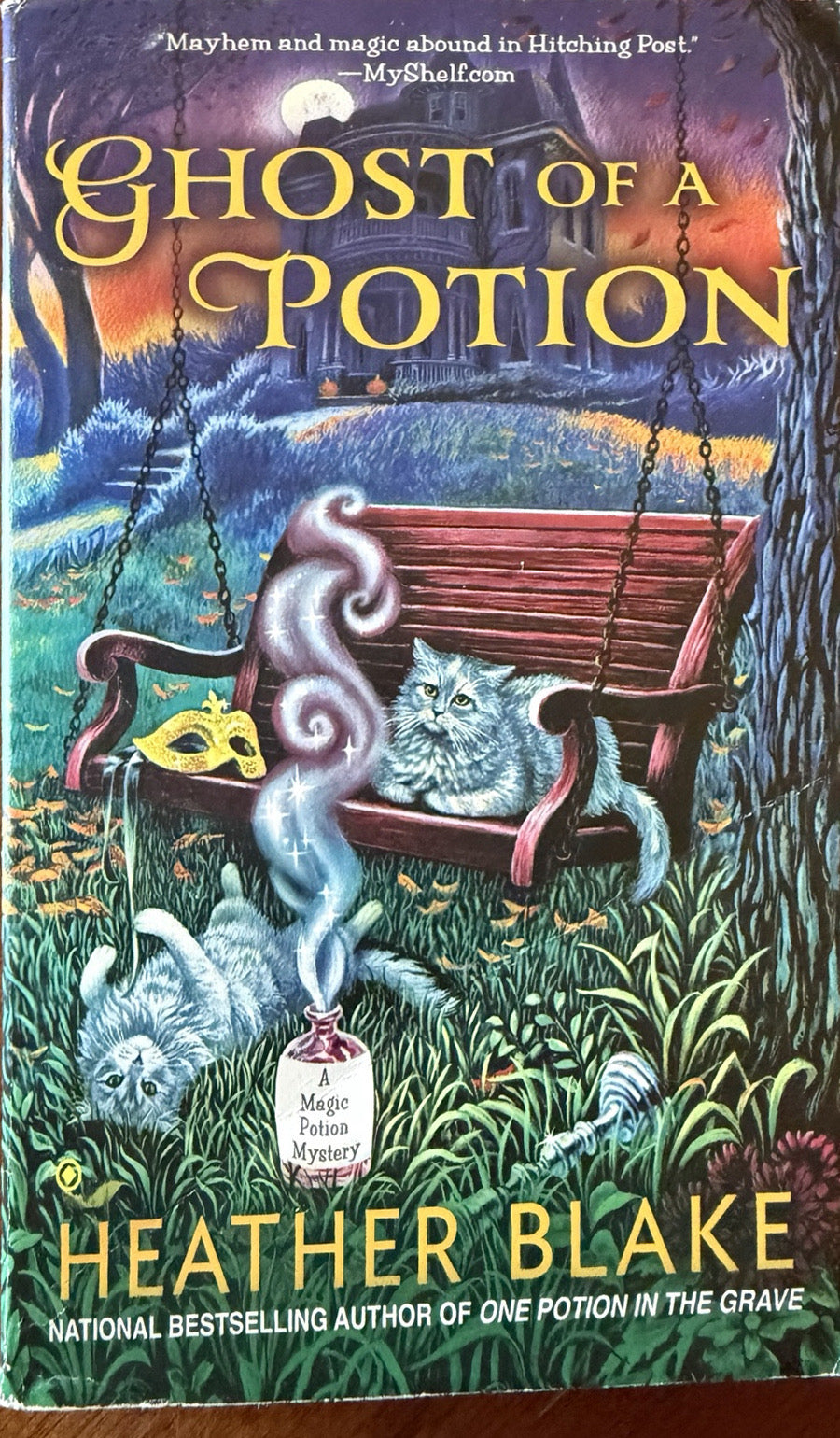 Ghost of a Potion — Heather Blake